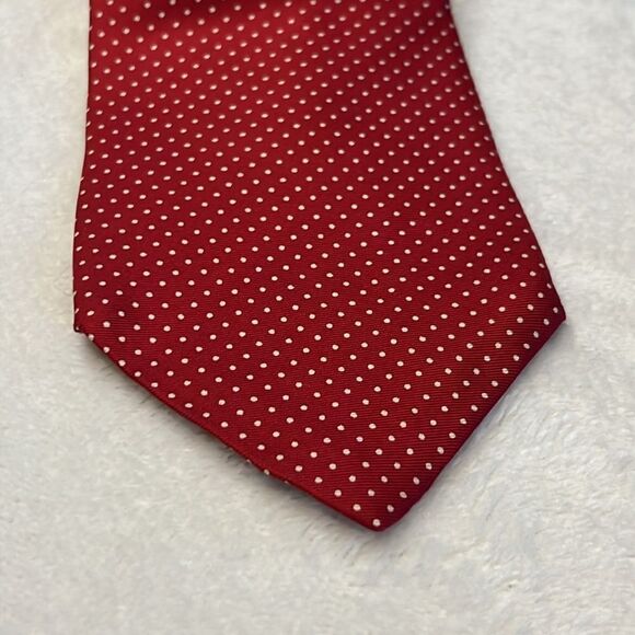 Bert Pulitzer for Lord & Taylor Red Dot Tie - 100% Silk - Picture 2 of 9